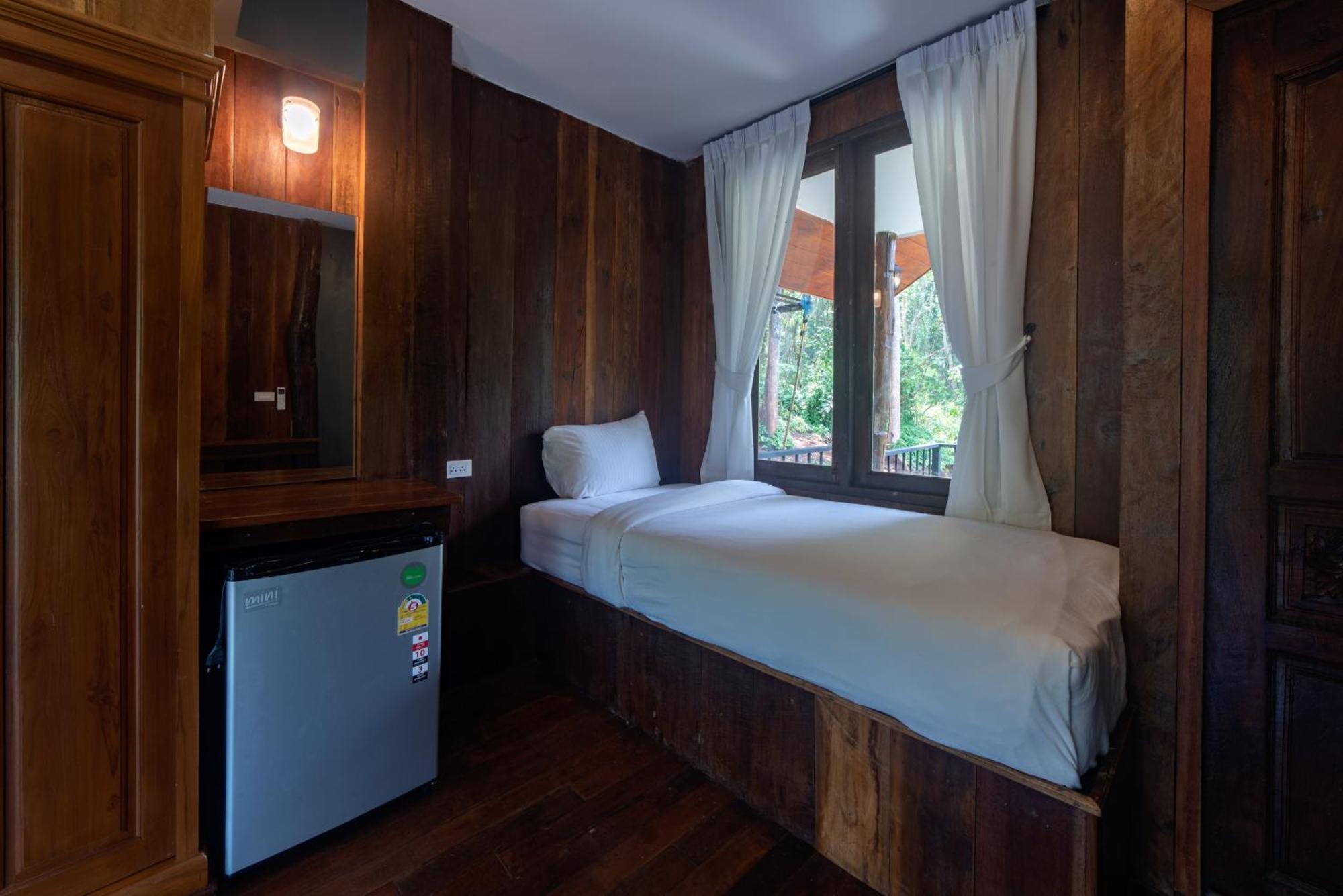 Tawan Riverside Mae Wang Quarto foto